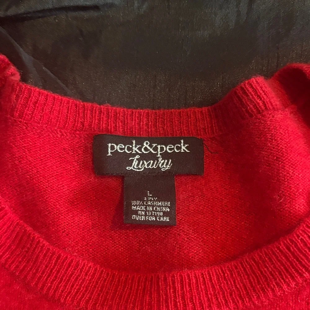 Peck & Peck elegant red